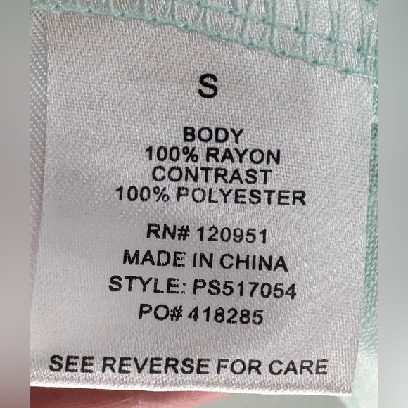 Pink Rose Turquoise Lace Tank Blouse - Picture 10 of 11